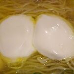 黄金の塩らぁ麺 ドゥエイタリアン - 