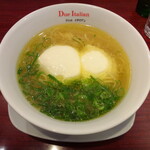 黄金の塩らぁ麺 ドゥエイタリアン - らぁ麺フロマージュ