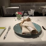 ジョンティ アッシュ - table setting