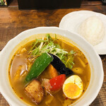 曼荼羅 - オリジナルスープ〜煮込みハンバーグ〜2辛〜白米普通