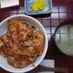 Tonkatsu Fukusuke - 豚丼並