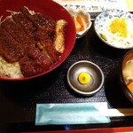Fukushima Furusato Ryouriorae - ソースカツ丼セット（カツ100g） 800円　／　副菜も充実。美味しかったです。