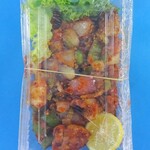 ロイヤルグリーン レストランアンドバー - デヴィルチキン(パック)(上から)