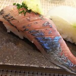 玄海鮨 - アジ  水槽から上げて  おとしたて