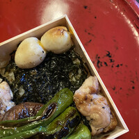 鳥さき - 下には海苔びっしり