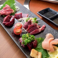 丹波黒どり 刺し身盛り合わせ（2人前）