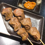 三酉屋 - はつ塩@165円