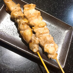 三酉屋 - のどっち198円、せせり165円