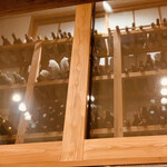 Saika - 吹き抜け二階の大きなワインセラー