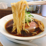 麺工房 やびな - 醤油平打太縮れ麺