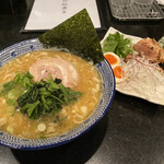 青山焼鳥倶楽部 昼の部 らーめん・つけ麺屋 - 