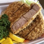 なかうらわ食堂 - とんかつ断面