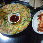 伝統韓国料理 松屋 - モチモチで絶品なチヂミ