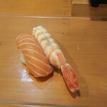 Sushi Tatsu - サーモン  エビ