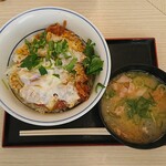 Katsuya - かつ丼￥539＋とん汁￥132(税込)