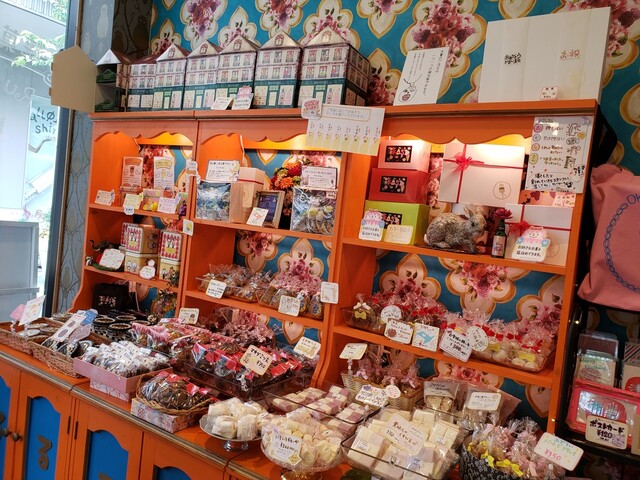 おかしさん専用 空想菓子店 おかしさん (@okashisandesu) • Instagram photos