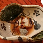 寿し道 桜田 - 篠島の蛸柔らか煮と蛸の卵、海藤花（かいとうげ）