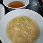 Matenrou - スープ　玉子多め、味濃い旨い。