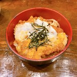 とんかつ家庭 - サービスかつ丼