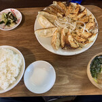 丸福餃子 - 