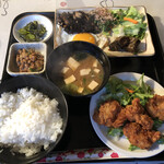 ヒロミ - 唐揚げ朝定食500円。凄いボリューム！