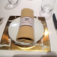 メゾン ポール・ボキューズ - 