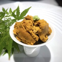 日本料理 TOBIUME - 紫雲丹と茄子の「紫」から名付けたお料理。