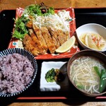 Gonzou - とんてき定食　1000円