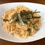 メリーゴーラウンドカフェ - めんたいこクリームパスタ