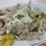 岐阜屋 - 蒸し鶏