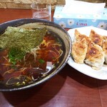 沼津餃子の店 北口亭 - 餃子6個＋ラーメン (税込み 1265円) 