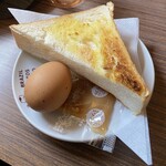 Asunaro - モーニングセット厚焼きトースト、ゆでたまご