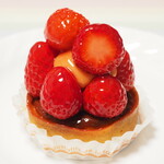パティスリー ラブリコチエ - タルト　フレーズ