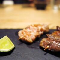 瀧口 - せせりとはつ串。添えられたゆず胡椒も美味しい！
