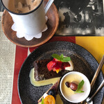 なたね - デザート3種盛り合わせ☆ コーヒーシナモンケーキ、甘酒のミルクプリン、ラズベリータルト