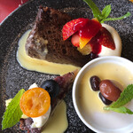 なたね - なたねはただのノスタルジック古民家カフェじゃないんだよな。おくさんの作るもの作るものがおいしいんだから