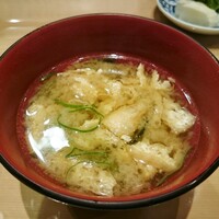 新宿割烹 中嶋 - みそ汁(刺身定食)