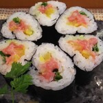 玄海鮨 - 夜桜巻  トロタク＋万能ネギ