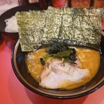 横浜家系総本山 吉村家直系店 ラーメン内田家 - 