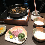 最高級A5神戸牛専門店 銀座 双葉 - 土鍋ごはんにお肉追加