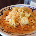 Osteria Sante - ランチセット
                        シラスと春キャベツのペペロンチーノ