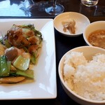 史龍彩 - ランチ　海老と青菜の炒めニンニク風味