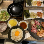 Horumon Yakiniku Mitsu - 