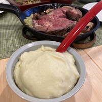 カルネジーオ イースト - マッシュポテト