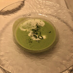 ラ・ファソン 古賀 - 冷製グリーンピースのスープ