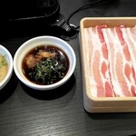 Shabuyou - 豚バラ肉とタレ