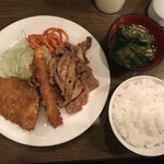 キッチン大正軒 - ミックスB定食1,100円（豚しょうが焼き、エビフライ、アジフライ）