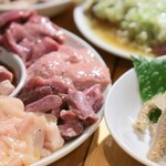 炭火焼ホルモン まんてん - 