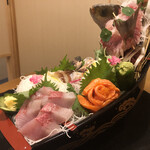 Sasebo Robatayaki Kirin - 刺身舟盛2名様～長崎平戸のお魚です。