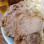ラーメン二郎 池袋東口店 - 大豚入り950円ニンニク